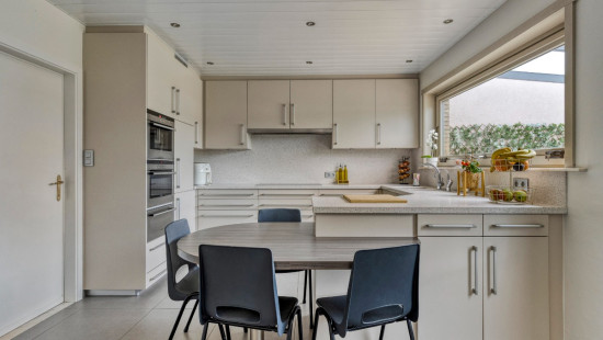 Dennenstraat - 64 - - 2800