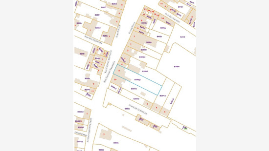 Rue Colonel Aviateur de Daumerie - 8 - - 7940