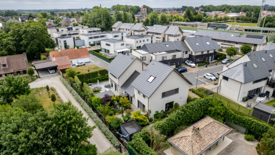 Modest Ghyselenstraat - 23 - - 8670