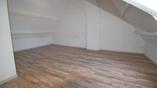 Beekstraat - 25 - - 8730