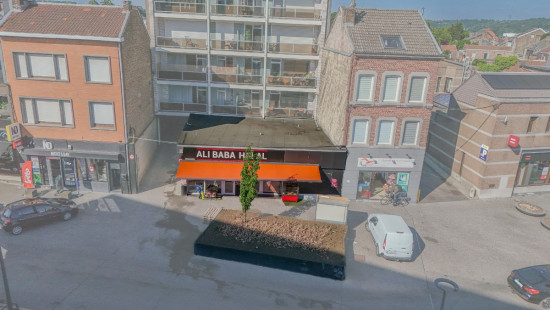 Place Jean Jaurès - 33 - - 4040