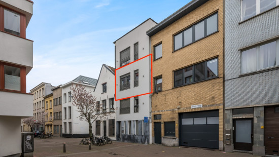 Aalmoezenierstraat - 44 - 201 - 2000