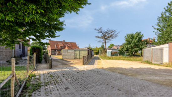 Kruisstraat - 16 - - 9870
