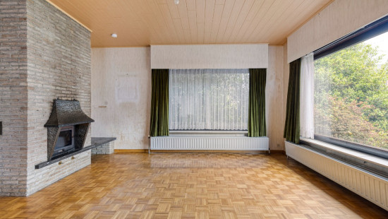 Bankstraat - 47 - - 2811
