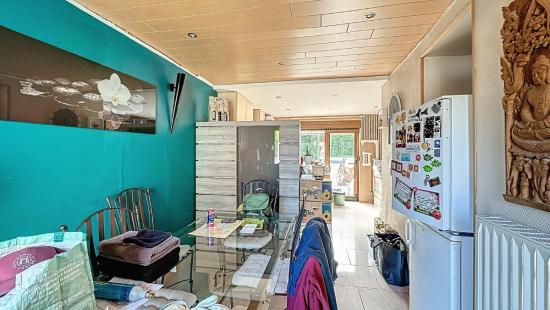 Rue Jules Cousin - 79 - - 7080