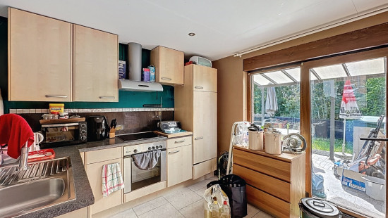 Rue Jules Cousin - 79 - - 7080