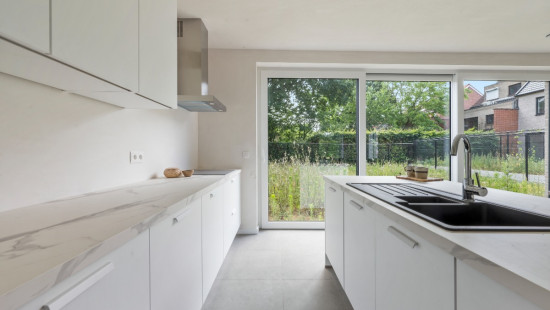 Antwerpsesteenweg - 121 - 121/A - Lot 1 - 2070
