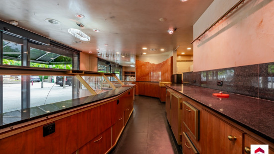 Stationsstraat - 231 - - 9880