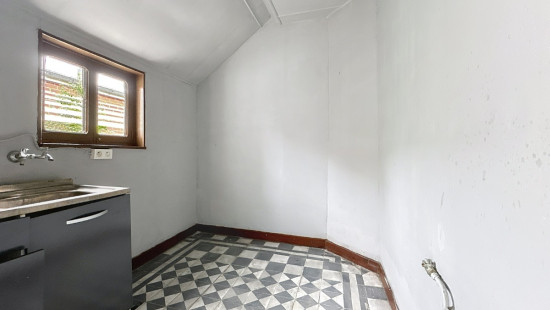 Rue Emile Urbain - 16 - - 7100