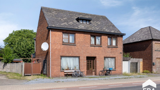 Stationsstraat - 96 - - 3920
