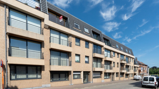 Grensstraat - 4 - - 9620