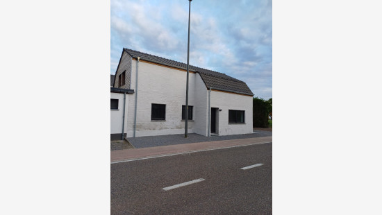 Stationsstraat - 76 - - 3941