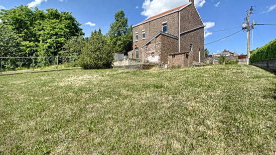 Rue de l'Aîte - 11 - - 4540