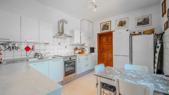 rue de la Belle Jardinière - 129 - - 4031