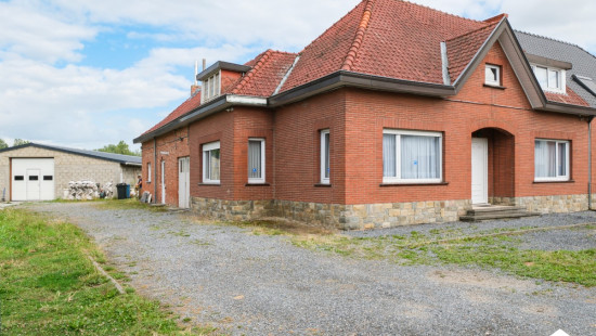 Runkelen-Dorp - 81 - - 3803
