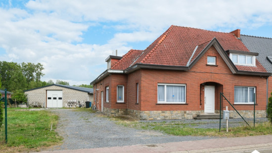 Runkelen-Dorp - 81 - - 3803