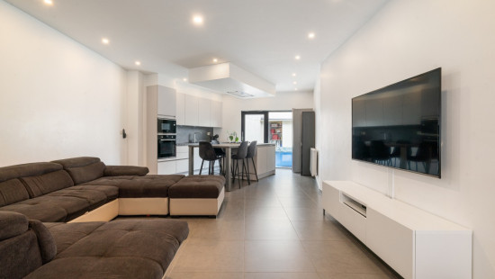 Ooievaarstraat - 48 - - 9000