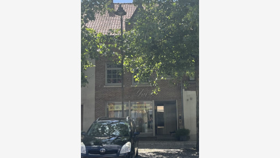 Marktplein - 27 - - 8750