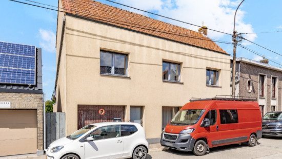 Staakstraat - 111 - - 9960