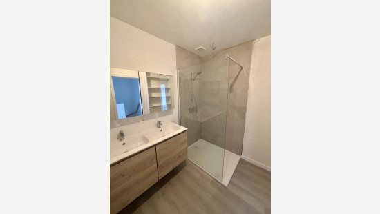 Neuvillestraat - 1 - - 8930