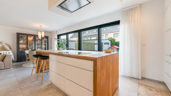 Virginie Lovelingstraat - 15 - - 9111