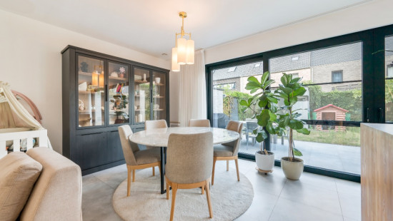Virginie Lovelingstraat - 15 - - 9111