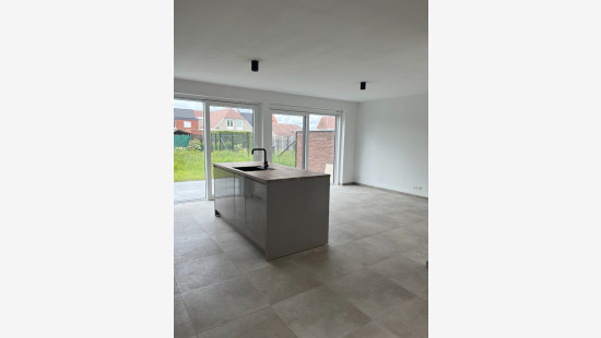 Mirastraat - 1 - - 8570