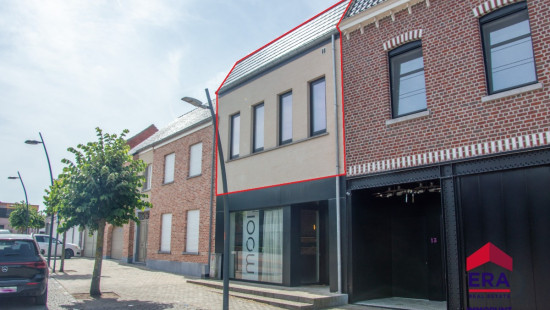 Dorpsplein - 15 - 1 - 3470