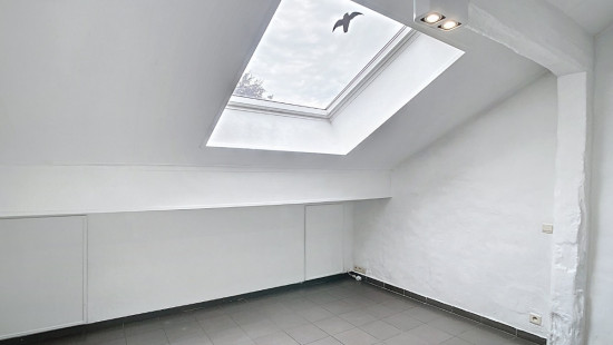 rue du Faubourg - 12A - - 6856