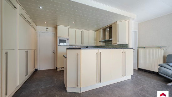 Statiestraat - 123 - - 8720
