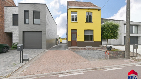 Oostveldstraat - 242 - - 9900