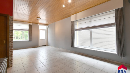 Oostveldstraat - 242 - - 9900
