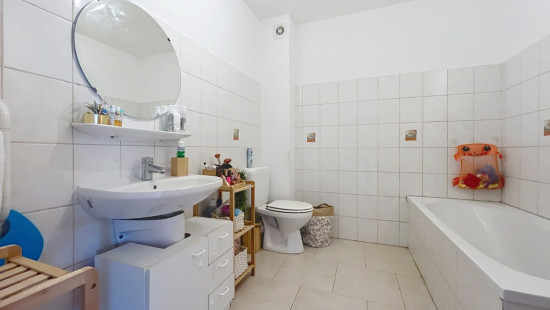 Rue Harkay - 214 - 8 - 4400