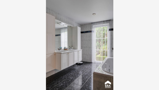 Holvenstraat - 74 - - 3900