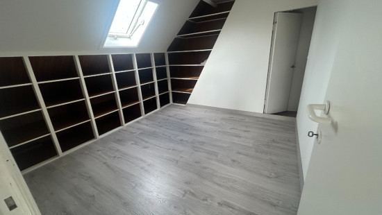 Kortrijksestraat - 32 - - 8890
