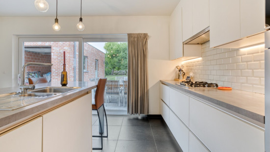 Loverstraat - 29 - - 8710