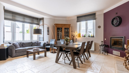 Rue Neuve - 42 - - 6810