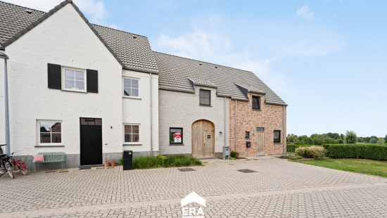 Laurierstraat - 23 - - 8750