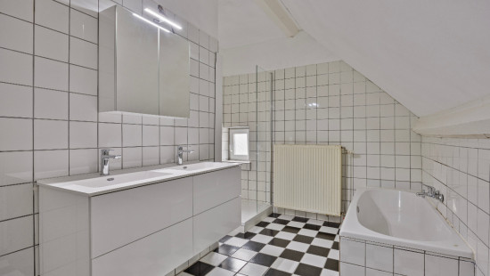 Neeroeterenstraat - 23 - 2 - 3680
