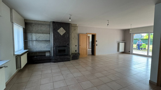 Manestraat - 42 - - 8870