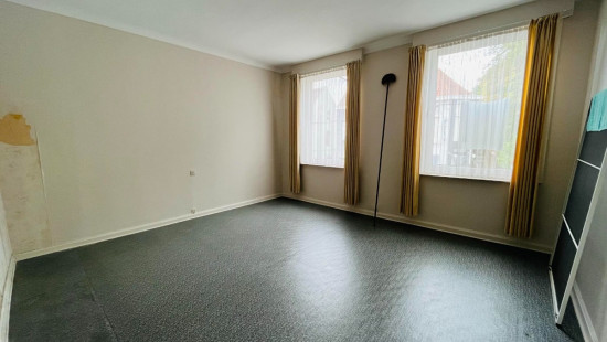 Menenstraat - 3 - - 8560