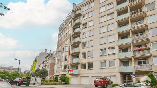 Place des Carabiniers - 20 - - 1030