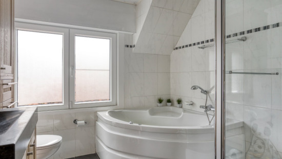 Sassenhout - 6 - - 2290