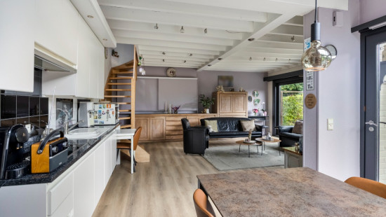 Poverstraat - 14 - - 1700