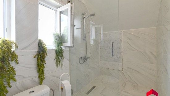 Kriekmoerstraat - 126 - - 9900