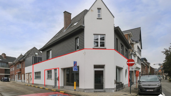 Varkensmarkt - 22 - - 3590