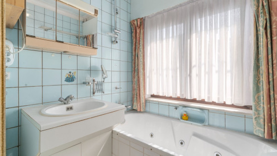 Bovendonkstraat - 72 - - 9255