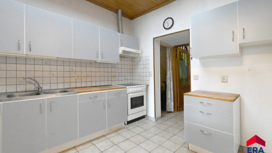 Pastoor De Nevestraat - 55 - - 9900