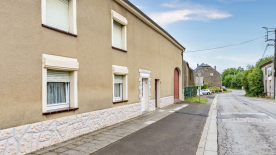 Rue Albert Ier - 83 - - 6780