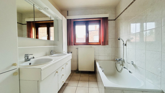 Roodbaardstraat - 1 - 0102 - 8560